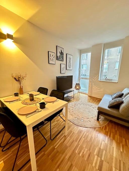 3-Room Vienna Centrale Suite מראה חיצוני תמונה